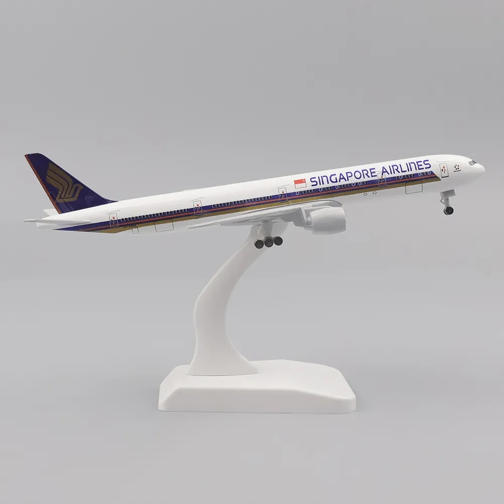 B777 Singapore Airlines Aircra - Model Kit Singapore review and price