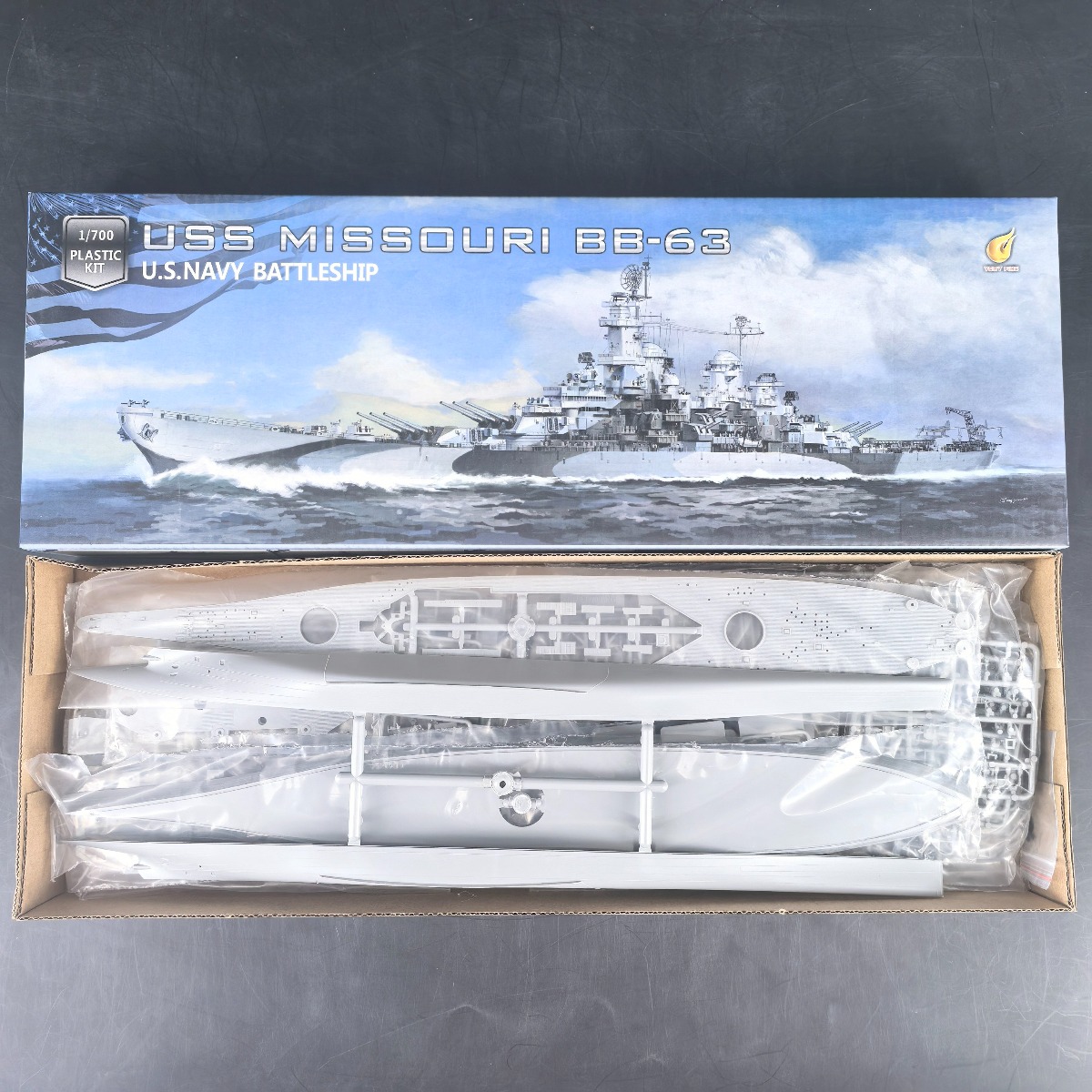 VeryFire VF700909 1/700 USS MI - Model Kit Uss Missouri review and price