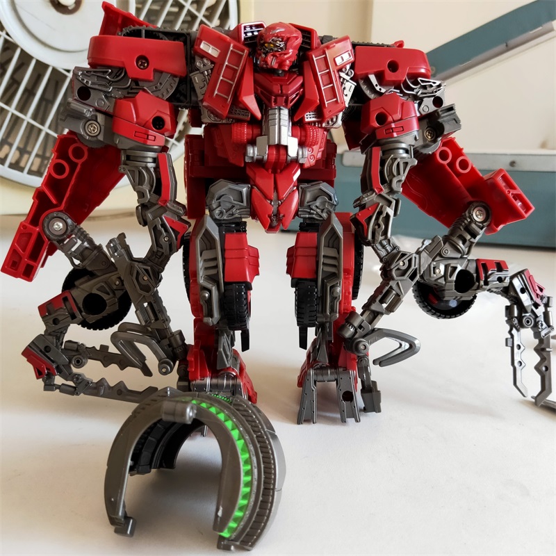 Transformation AOYI SS Overloa - Model Kit Pacific Rim review and price