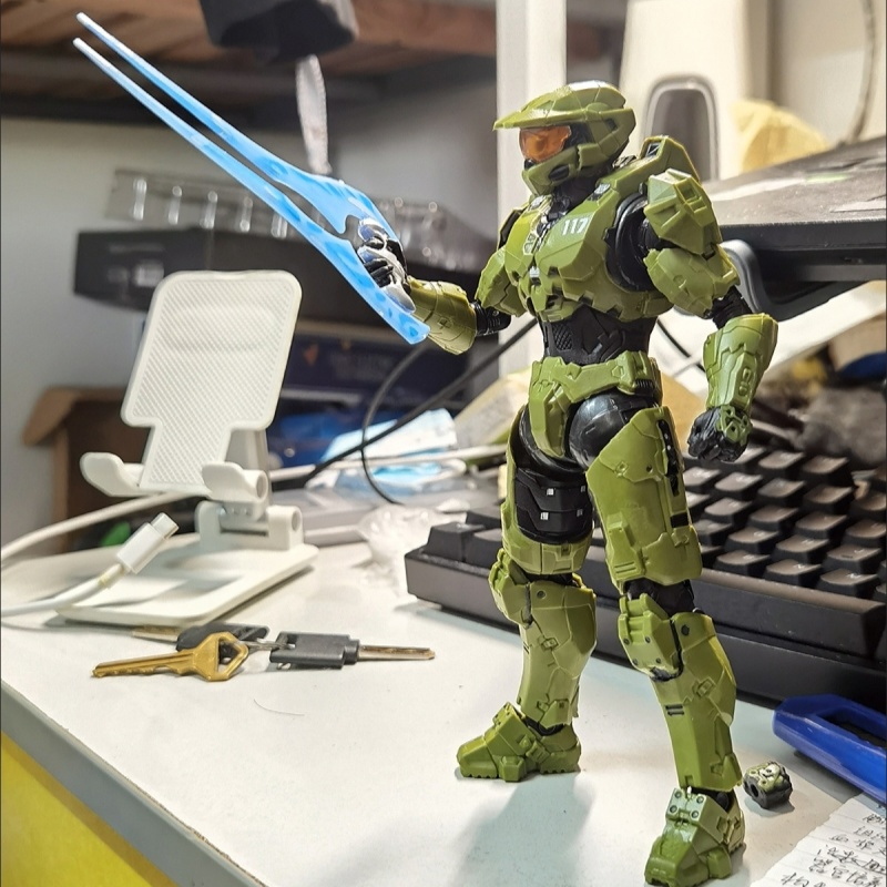 Sentinel Master Chief 18cm PVC - Model Kit Pacific Rim review and price