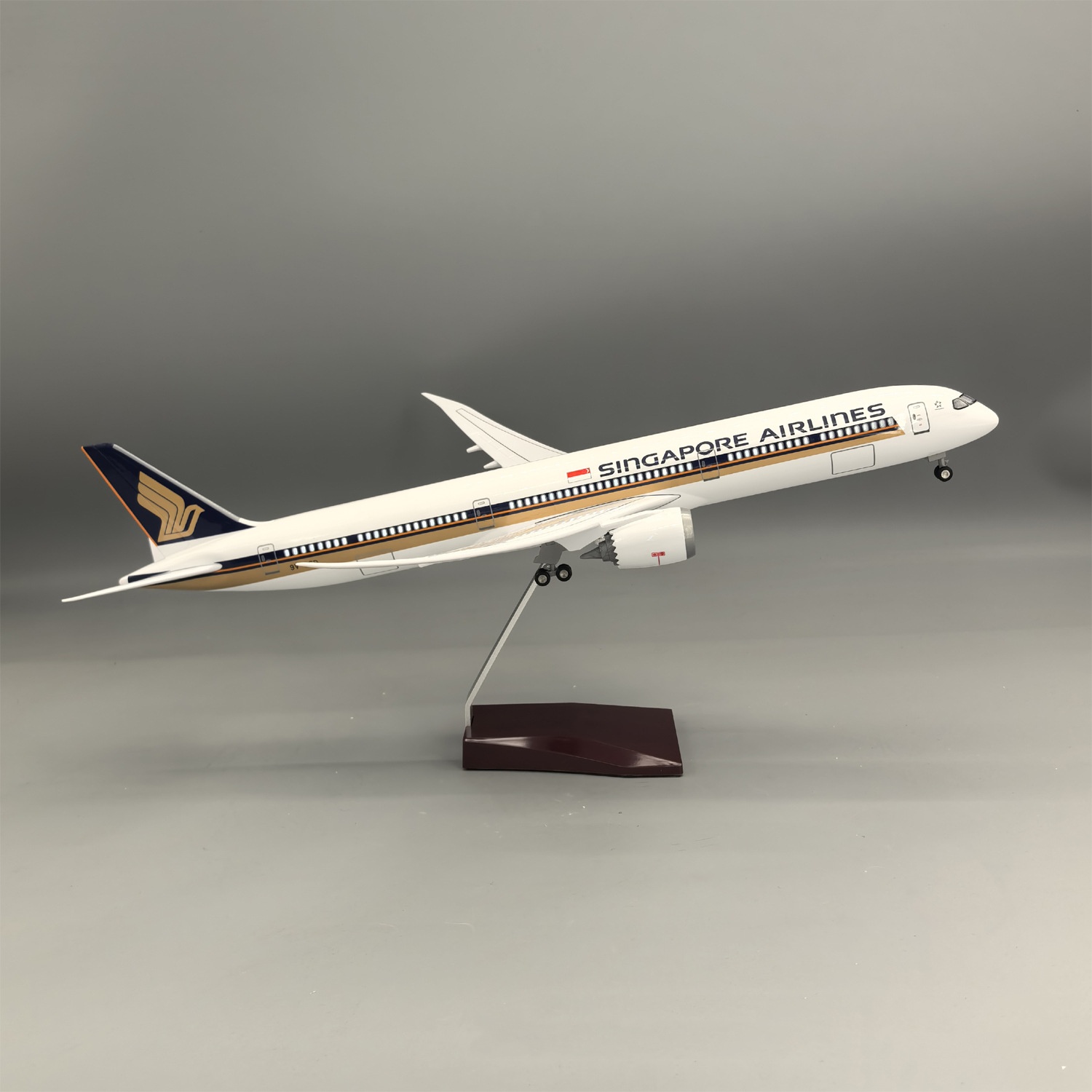 1/145 Scale Singapore B787-10  - Model Kit Singapore review and price