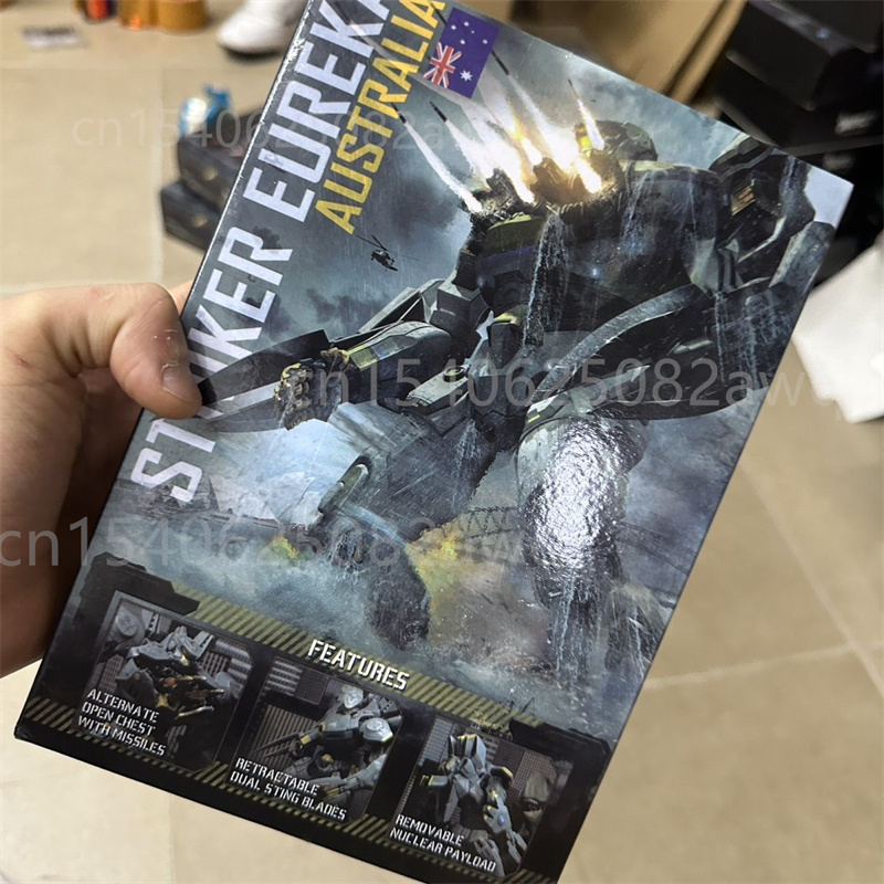 Neca Pacific Rim Figure Strike - Model Kit Pacific Rim review and price
